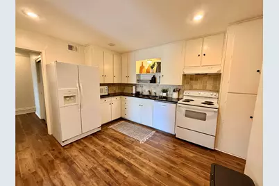 1346 Hillcrest Drive, Graham, TX 76450 - Photo 5