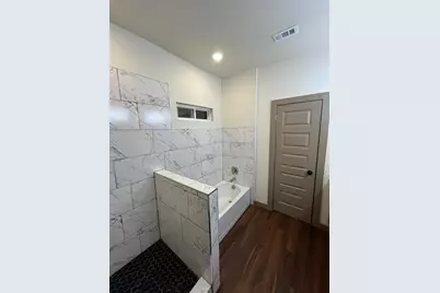 1401 Marshall Street, Greenville, TX 75401 - Photo 7