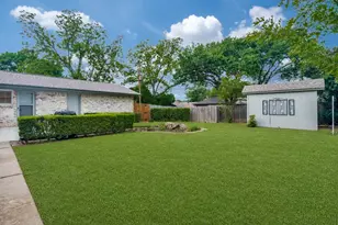 3817 Crestpark Dr, Farmers Branch, TX 75244 - Photo 29