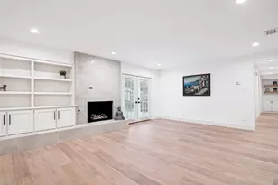 3817 Crestpark Dr, Farmers Branch, TX 75244 - Photo 7