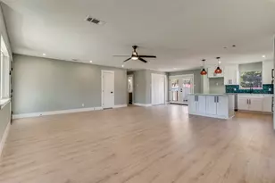9209 Rustown Dr, Dallas, TX 75228 - Photo 7