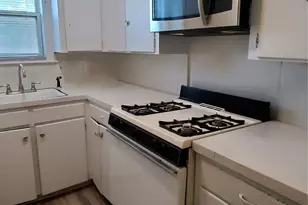 2404 Louise St, Denton, TX 76201 - Photo 3