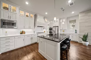 3724 Adelaide, The Colony, TX 75056 - Photo 9