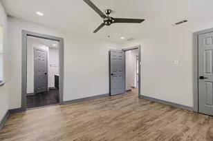 3250 St Croix Dr, Dallas, TX 75229 - Photo 9