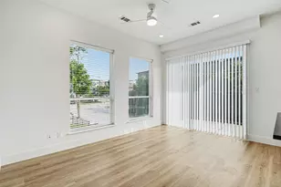 2217 N Fitzhugh Ave, Dallas, TX 75204 - Photo 13