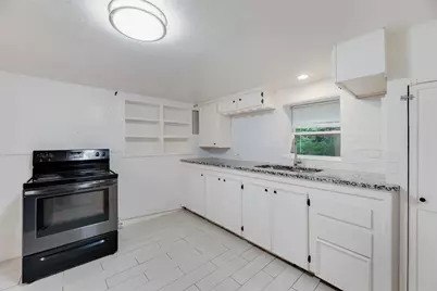 821 Bond Street, Fort Worth, TX 76114 - Photo 7