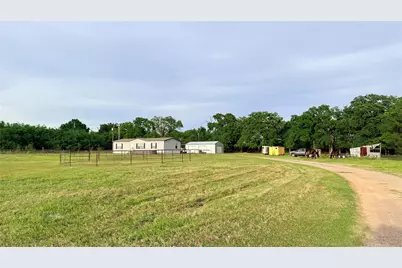 198 Railroad Drive, Mabank, TX 75156 - Photo 1