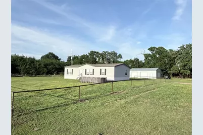 198 Railroad Drive, Mabank, TX 75156 - Photo 3
