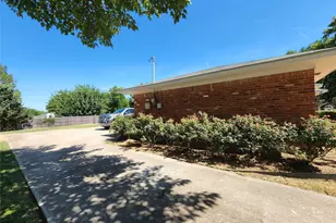2604 Buckingham Dr, Denton, TX 76209 - Photo 29