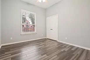 401 Manders Ct, Irving, TX 75063 - Photo 15