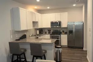 5545 Topwater Trl, Fort Worth, TX 76119 - Photo 3