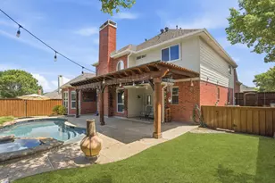 1400 Winston Dr, McKinney, TX 75072 - Photo 5
