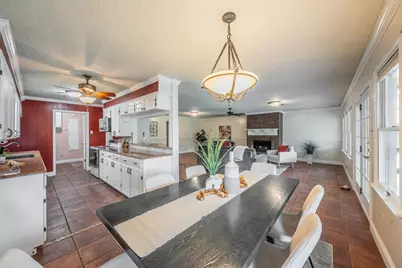 5828 Westcrest Drive W, Edgecliff Village, TX 76134 - Photo 13