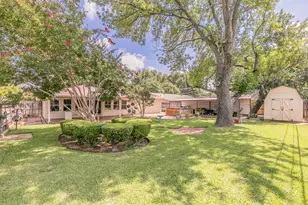 5828 Westcrest Dr W, Edgecliff Village, TX 76134 - Photo 37