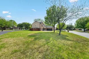 3452 Whitney Way, Hurst, TX 76054 - Photo 3