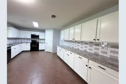 2032 Cap Rock Lane, Grand Prairie, TX 75052 - Photo 3