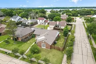 4617 Carmel Ln, Rowlett, TX 75088 - Photo 7