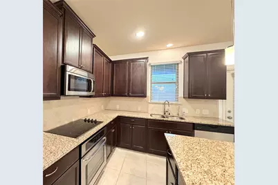 305 Rustic Oak Lane, McKinney, TX 75072 - Photo 5