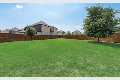 2824 Village Creek Street, Celina, TX 75078 - Photo 31