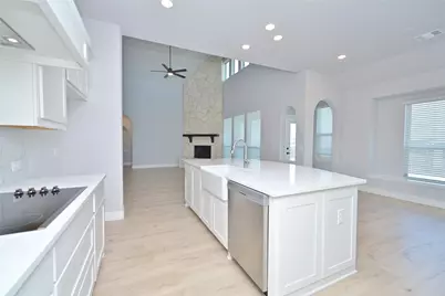 12600 Eagles Bluff, Godley, TX 76044 - Photo 13