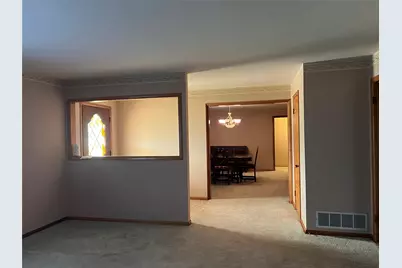 211 S Crockett, Henrietta, TX 76365 - Photo 21