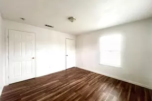 1919 E Ledbetter Dr, Dallas, TX 75216 - Photo 19