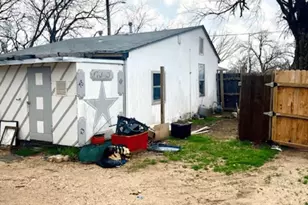 605 S Bradshaw St, Denton, TX 76205 - Photo 3