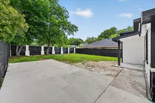 538 Pemberton Hill Rd, Dallas, TX 75217 - Photo 29