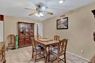 1125 Hillwood Dr, Lewisville, TX 75067 - Photo 7