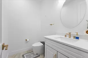 4726 Hopkins Ave, Dallas, TX 75209 - Photo 9
