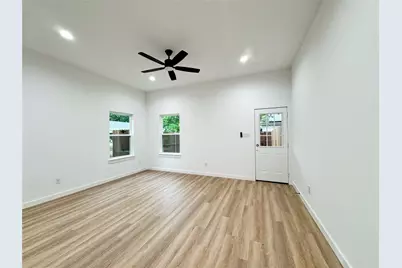 2910 Bourland Street, Greenville, TX 75401 - Photo 7
