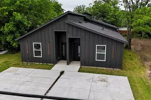 2910 Bourland St, Greenville, TX 75401 - Photo 3