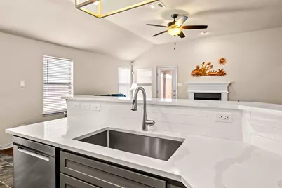 1609 Desperado Road, Fort Worth, TX 76131 - Photo 11
