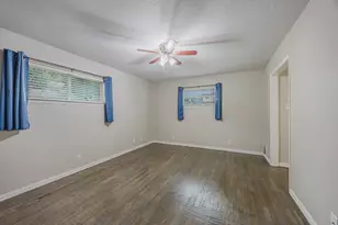 1624 Summer Pl Cir, Irving, TX 75062 - Photo 21