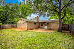 1624 Summer Pl Cir, Irving, TX 75062 - Photo 31