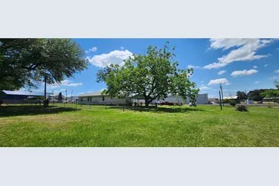 117 Moore Drive, Palestine, TX 75801 - Photo 9