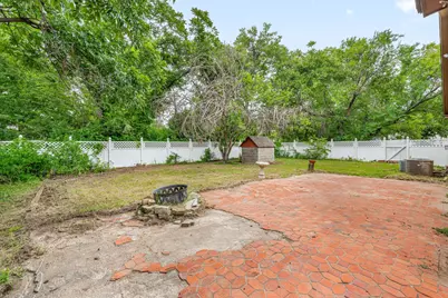 941 S Texas Street, De Leon, TX 76444 - Photo 35