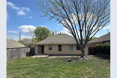813 Essex Drive, McKinney, TX 75071 - Photo 13