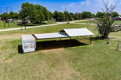 1001 E Nevada, Seymour, TX 76380 - Photo 37