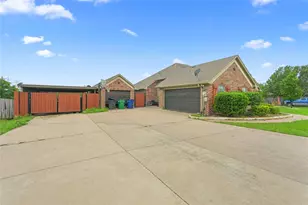 118 Dustin Dr, Fate, TX 75189 - Photo 17
