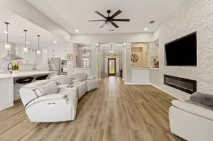 2709 Greenview Dr, McKinney, TX 75072 - Photo 9