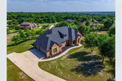 190 Ethan Drive, Hudson Oaks, TX 76087 - Photo 1