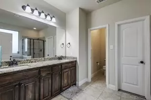 2701 Elmwood Dr, Burleson, TX 76028 - Photo 7
