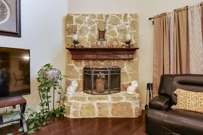 2701 Elmwood Drive, Burleson, TX 76028 - Photo 17