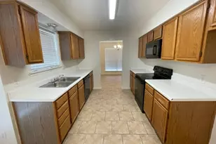 5800 Stone Meadow Ln, Fort Worth, TX 76179 - Photo 7
