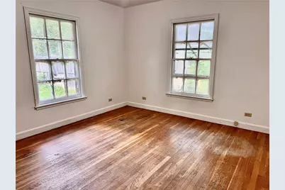932 W Live Oak Street, Jacksboro, TX 76458 - Photo 15