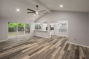 1108 Georgetown St, Arlington, TX 76015 - Photo 5