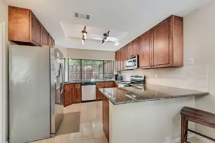 14826 Le Grande Dr, Addison, TX 75001 - Photo 17