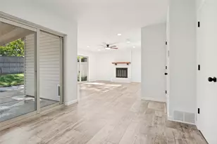 1710 Chittam Dr, Euless, TX 76039 - Photo 5