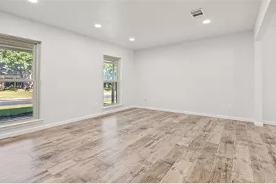1710 Chittam Drive, Euless, TX 76039 - Photo 15